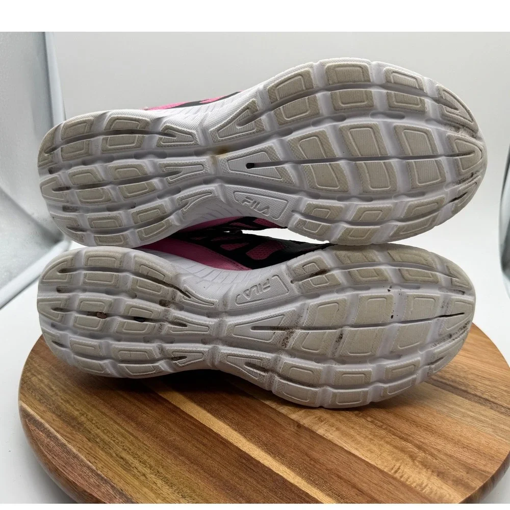 Fila Women's Size 6 1/2 Running Sneakers Black Pink Purple Gradient 0633